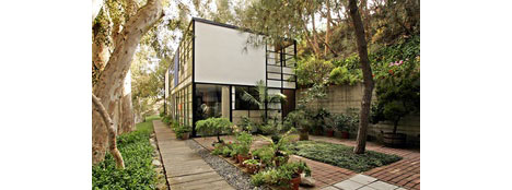 20070727_inq_hd1eames27-c.JPG.jpg