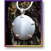 amulet.jpg