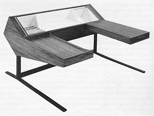 desk.jpg