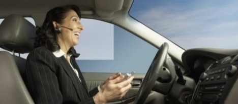women_car.jpg