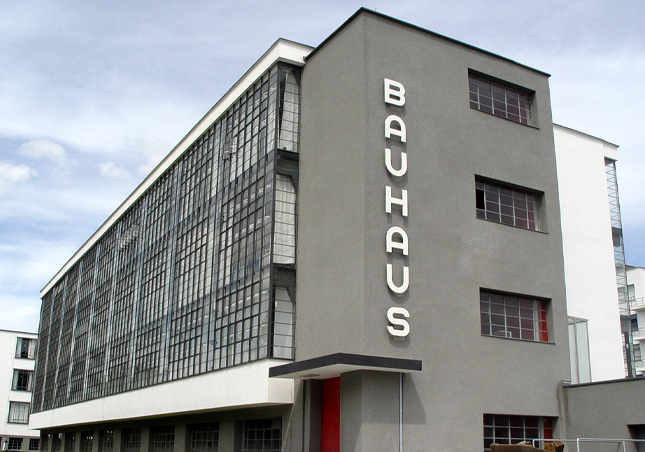 school building icon. Bauhaus Summer School 2009: