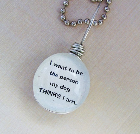 gg09-dogpendant2.jpg
