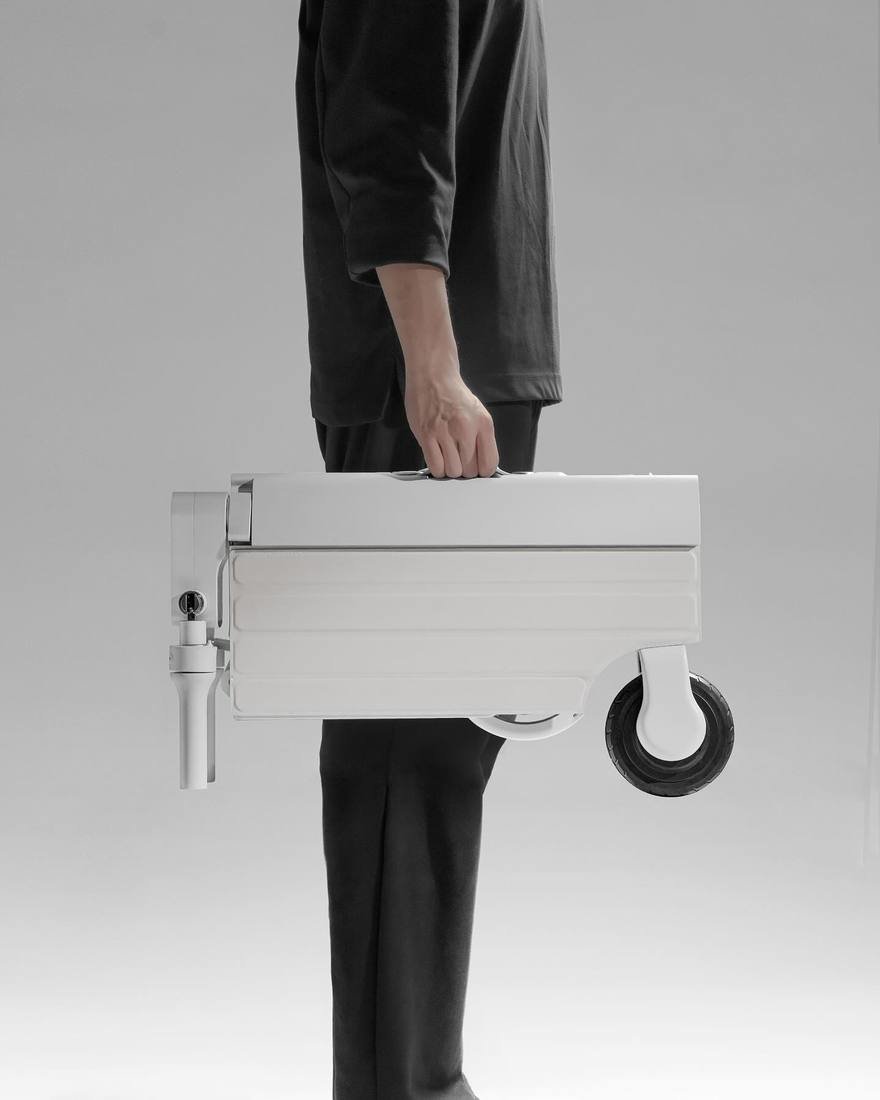 Second White's Sleek Folding Electric Scooter - Core77