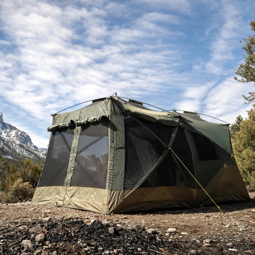 Gazelle's Quick-Assemble Hub Tents - Core77