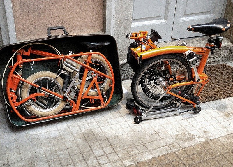 An Italian Folding Bicycle Design that Fits Into a Suitcase - Core77