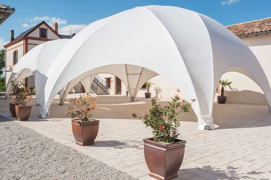 Unidome's Transparent Igloos  - Core77