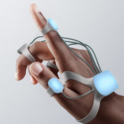 Hand Tracking Adapter Industrial Design Case Study: A Wearable VR Hand Tracker/Guider - Core77