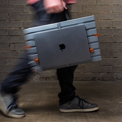 The Portable AeroTrack Workstation System, for Creatives On the Go
