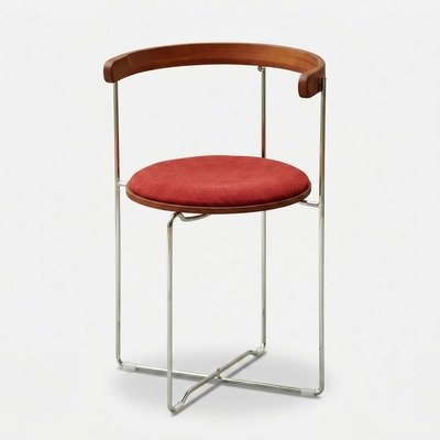 A Folding Chair That Absolutely Doesn't Look Like a Folding Chair