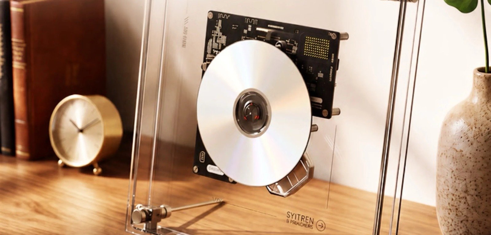 CLEAR TONE/Q-BIT：未開封CD A Transparent CD Player - Core77
