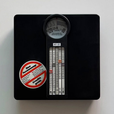 How Much Should You Weigh? This 1970s Scale Told You