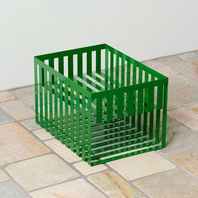 core77.com - Industrial Designer Erina Caldeira's Steel Twist on Woven Baskets