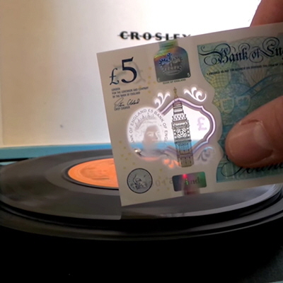 Using Britain's Polymer £5 Note to Play Records - Core77